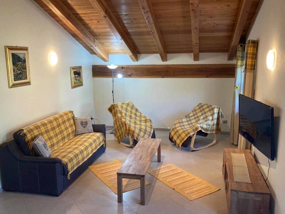 Arcobaleno Plattaz Cir 0024 Appartement Aosta Buitenkant foto